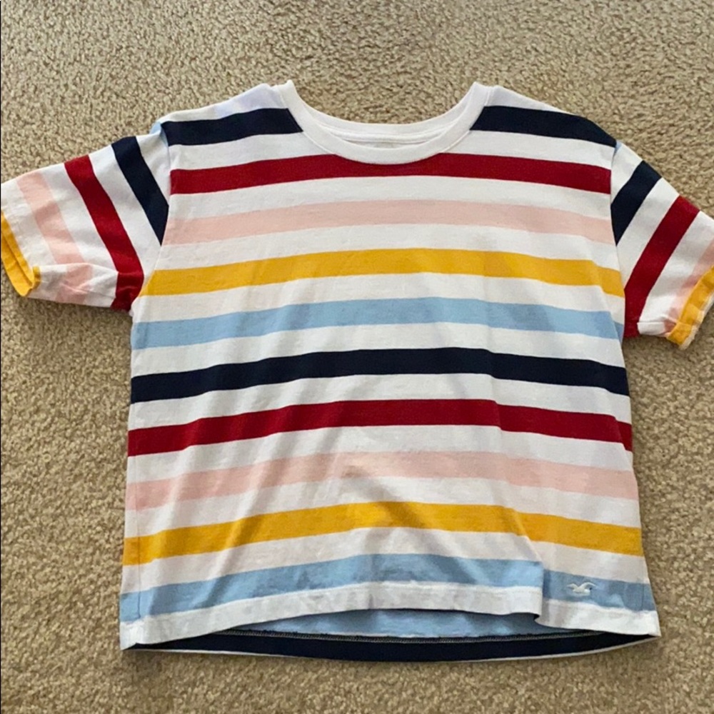 Hollister tee